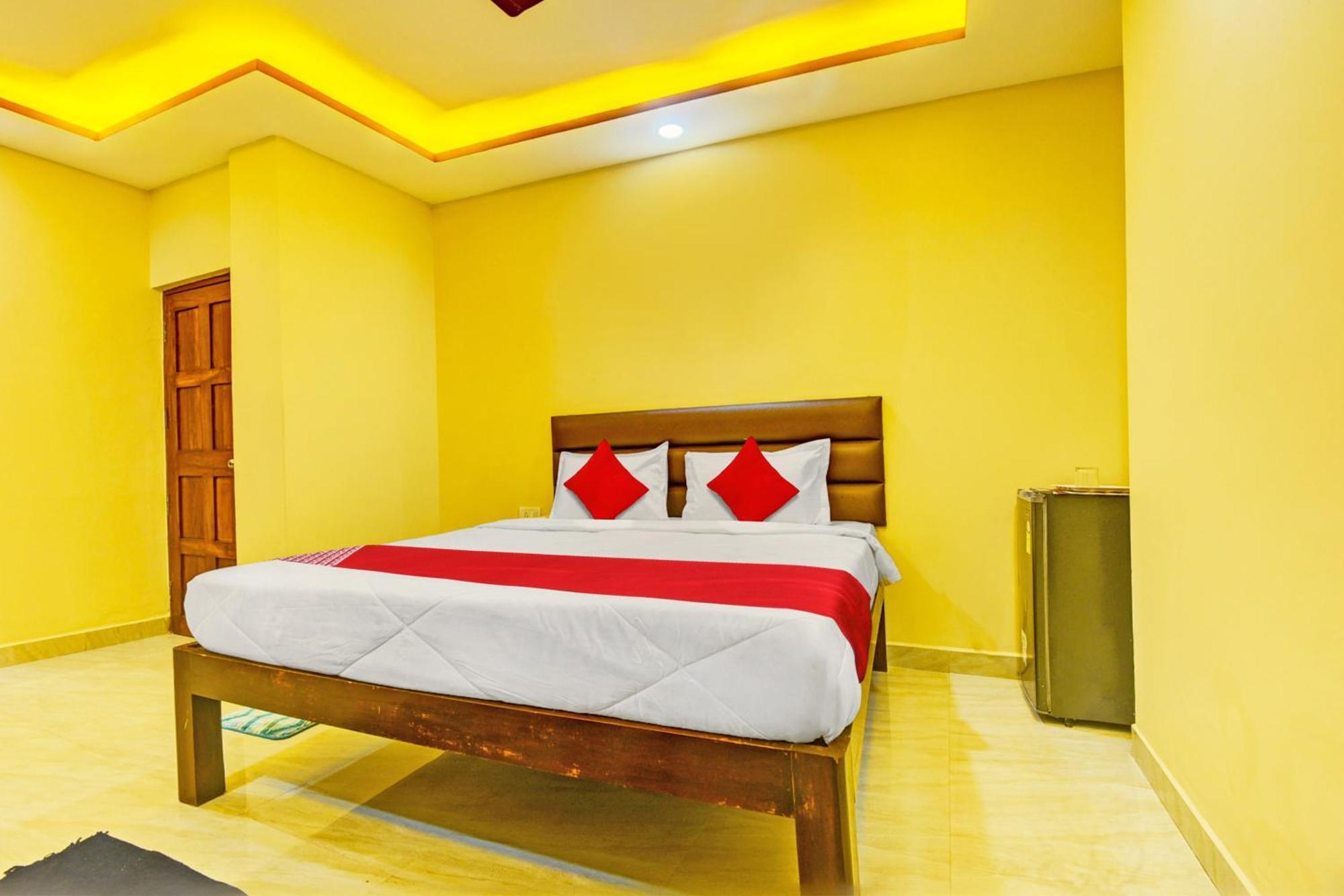 Peppy Guest House 卡兰古特 外观 照片
