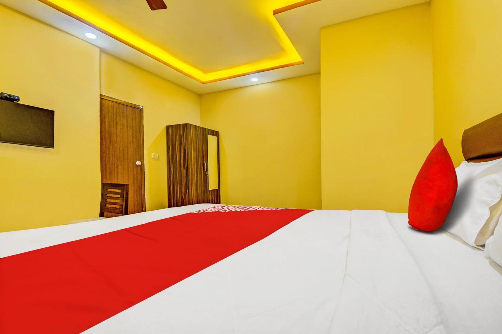 Peppy Guest House 卡兰古特 外观 照片